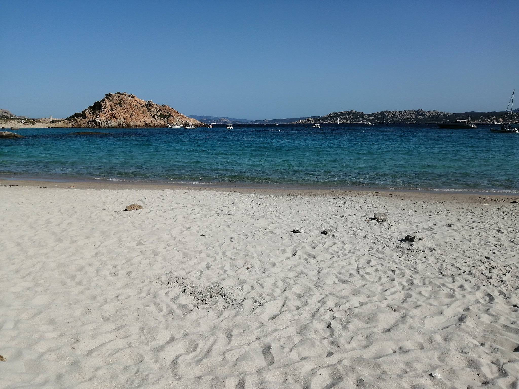 Cala Corsara sur Spargi : renseignez-vous sur la manière de rejoindre le rivage.