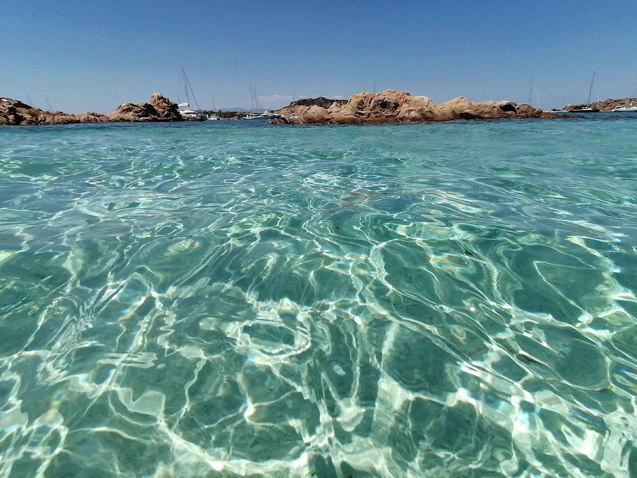 Turquoise shallows at Porto della Madonna