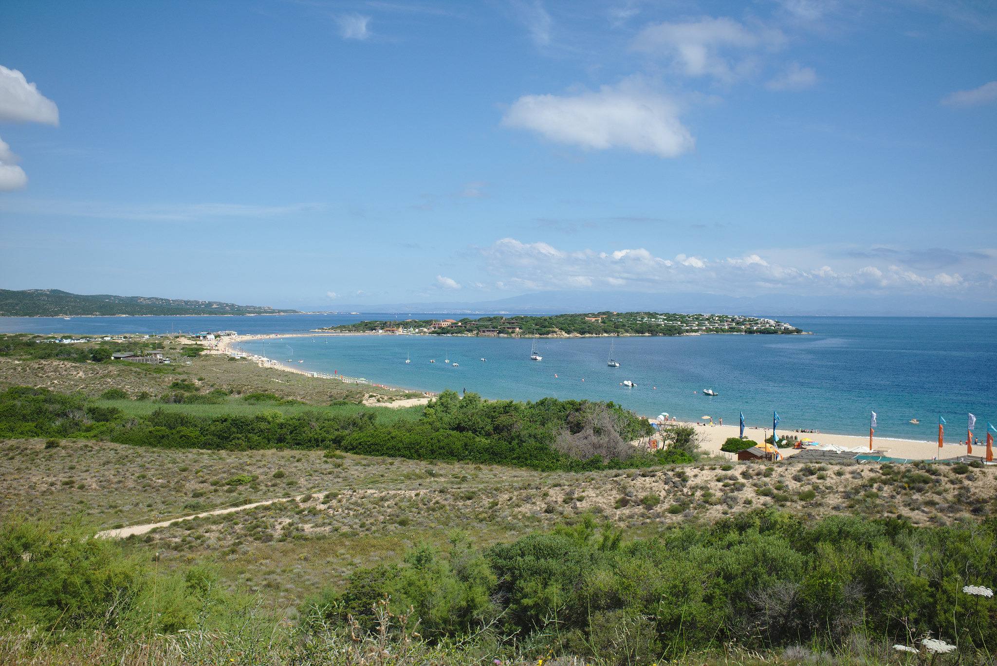 Sandige Landenge und Buchten bei Porto Pollo nördlich von Palau